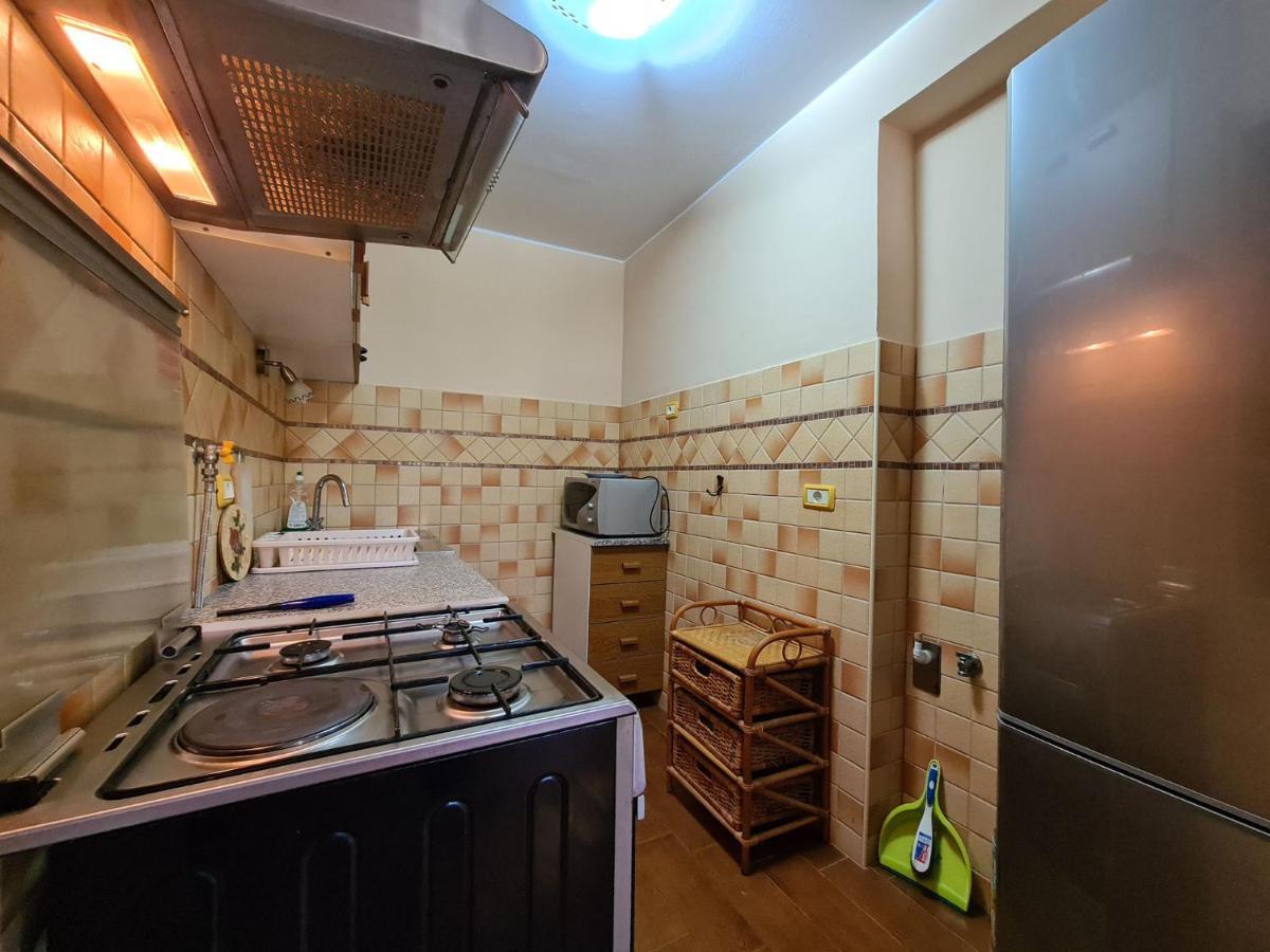 Apartments Mare 826 プーラ エクステリア 写真