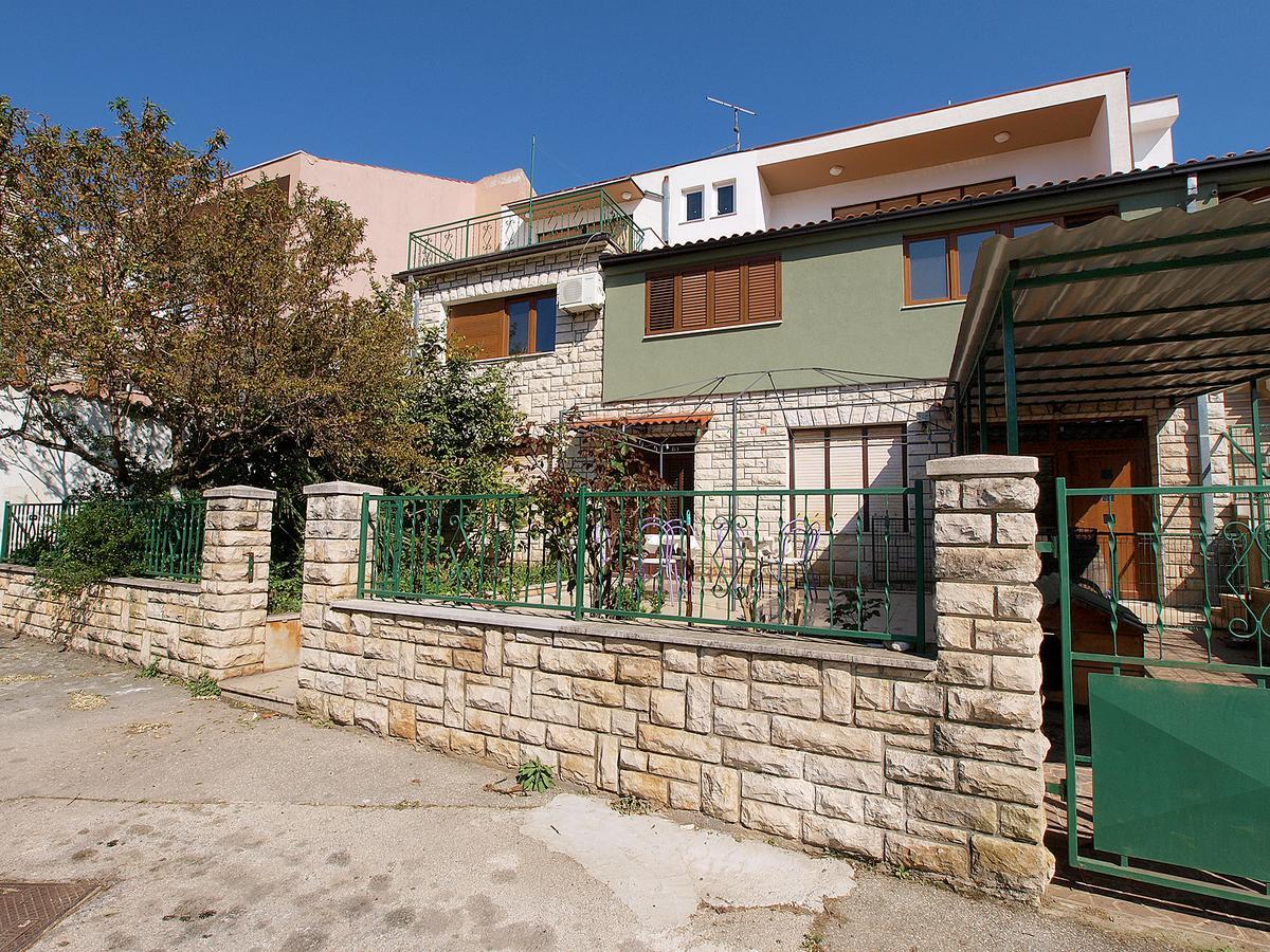 Apartments Mare 826 プーラ エクステリア 写真